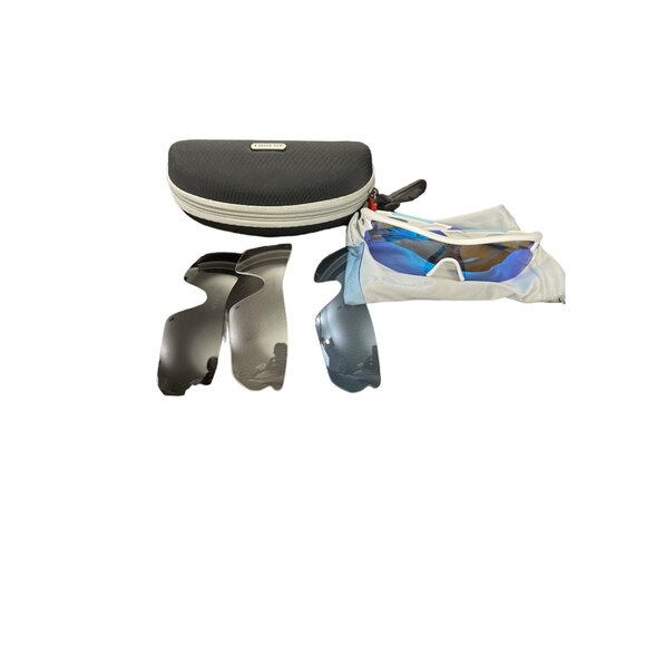 Torege Sports Sunglasses With Interchangeable Lenses & Case - Picture 2 of 3